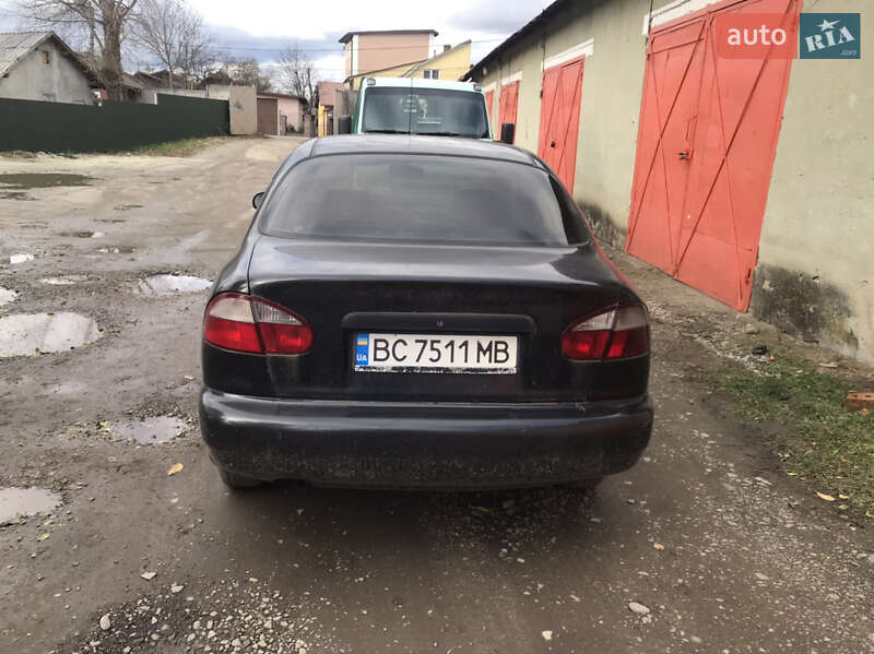 Седан Daewoo Lanos 2008 в Стрию