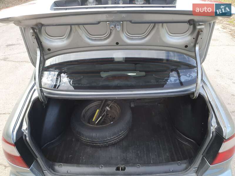 Седан Daewoo Lanos 2008 в Кременчуці