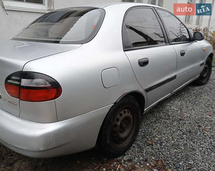 Седан Daewoo Lanos 2004 в Житомирі