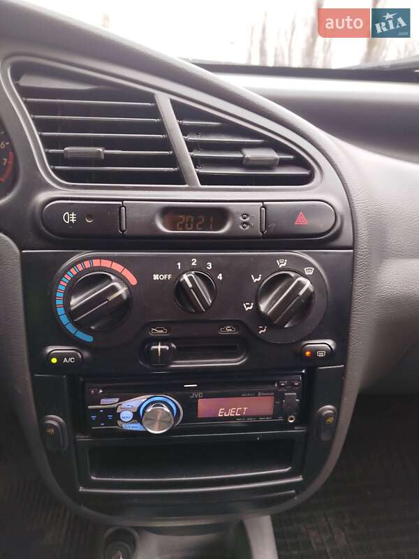 Седан Daewoo Lanos 2007 в Чернігові