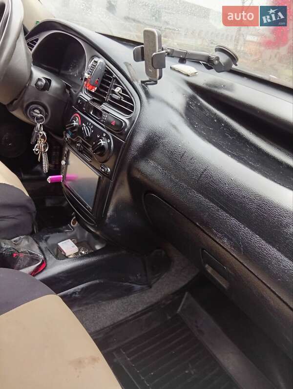 Хэтчбек Daewoo Lanos 2005 в Ивано-Франковске