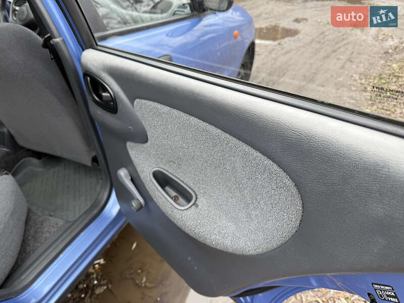 Седан Daewoo Lanos 2007 в Киеве