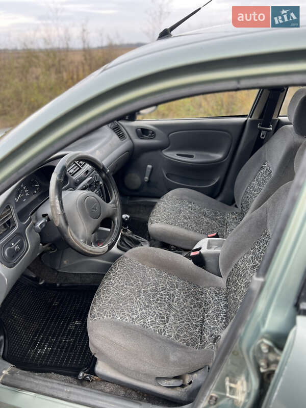 Седан Daewoo Lanos 2008 в Чуднові