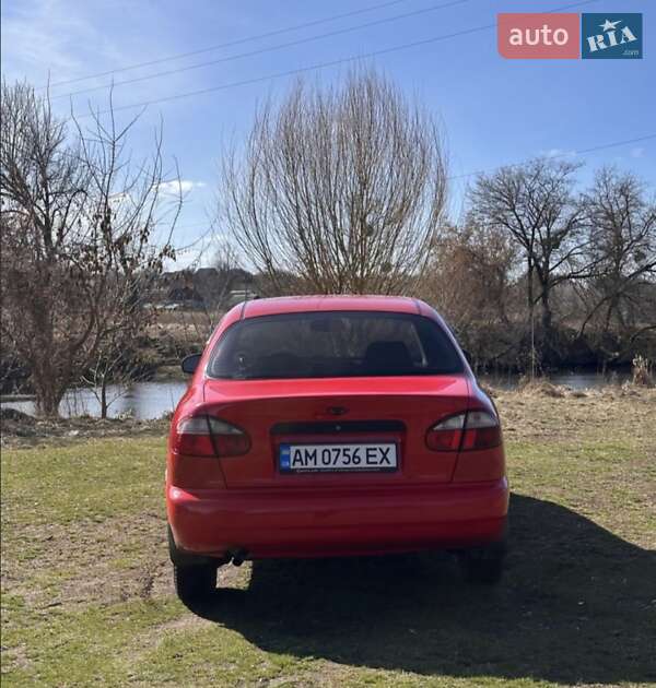 Седан Daewoo Lanos 2008 в Ружине