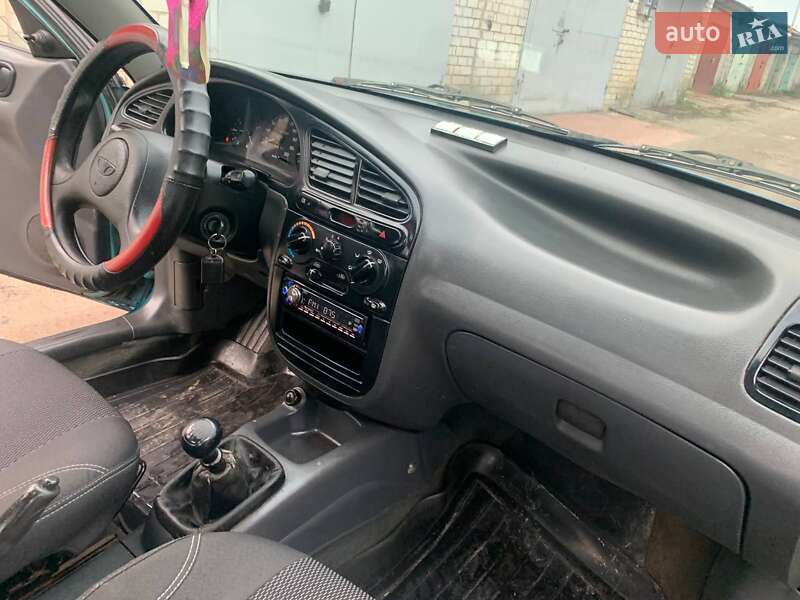 Седан Daewoo Lanos 2000 в Харькове
