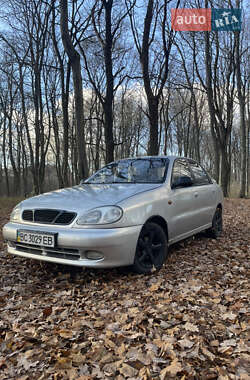 Седан Daewoo Lanos 2002 в Львове