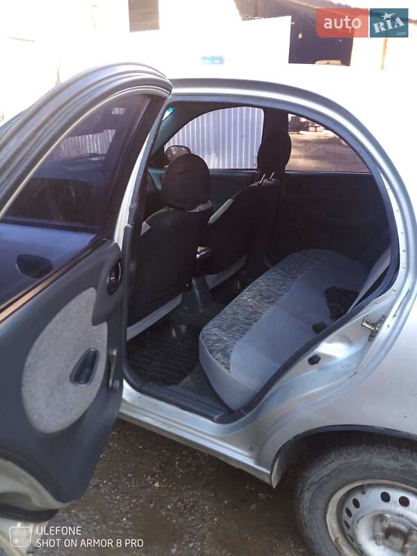 Хетчбек Daewoo Lanos 2004 в Стрию