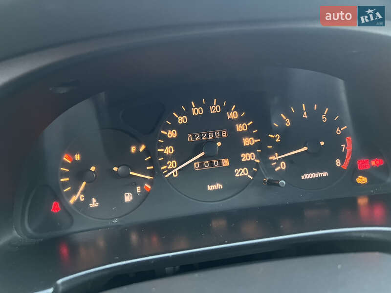 Седан Daewoo Lanos 2012 в Києві