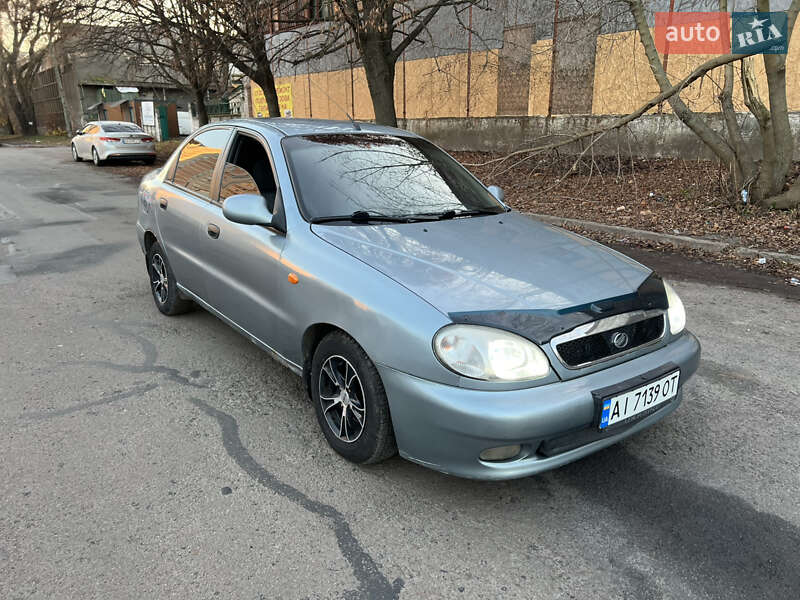 Седан Daewoo Lanos 2012 в Києві
