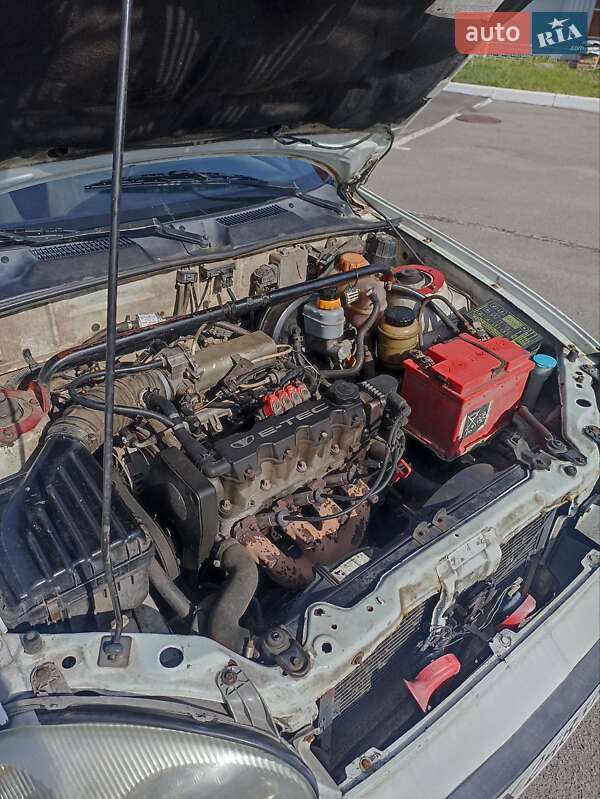 Хетчбек Daewoo Lanos 1998 в Харкові