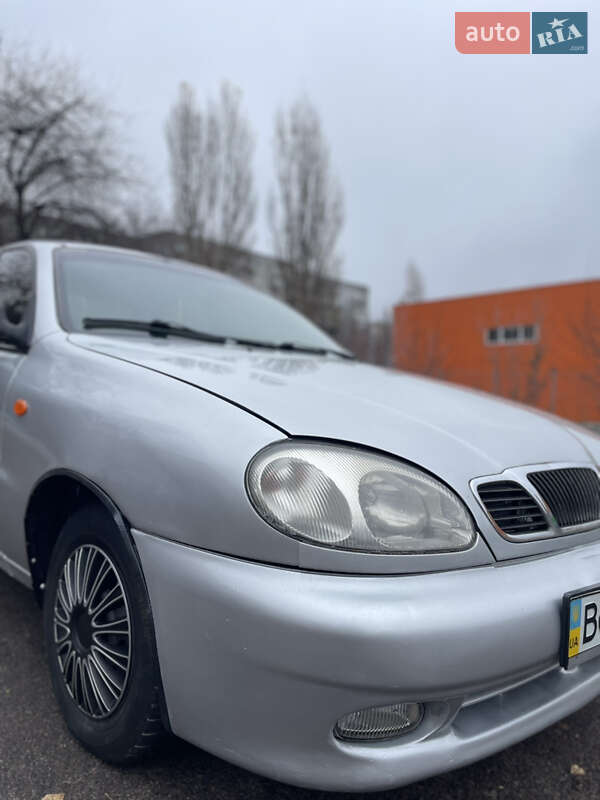 Седан Daewoo Lanos 2008 в Ровно