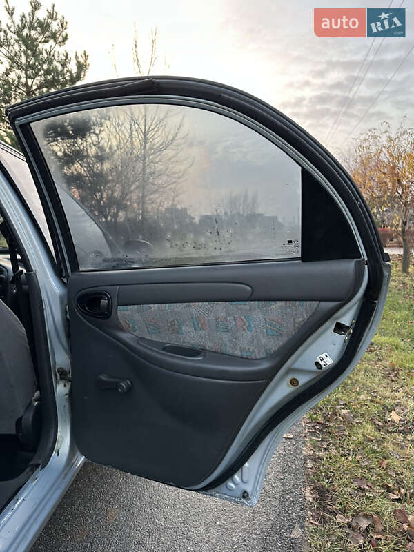 Седан Daewoo Lanos 2005 в Полтаве