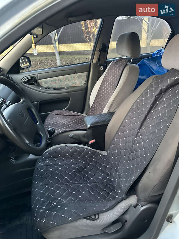 Седан Daewoo Lanos 2005 в Полтаве