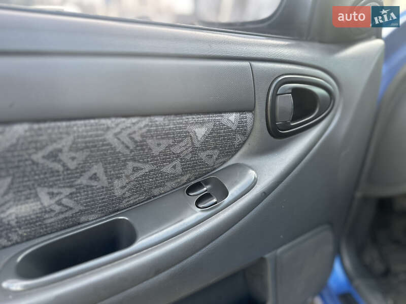 Седан Daewoo Lanos 2008 в Дніпрі