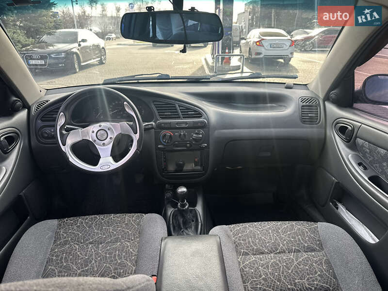 Седан Daewoo Lanos 2008 в Дніпрі