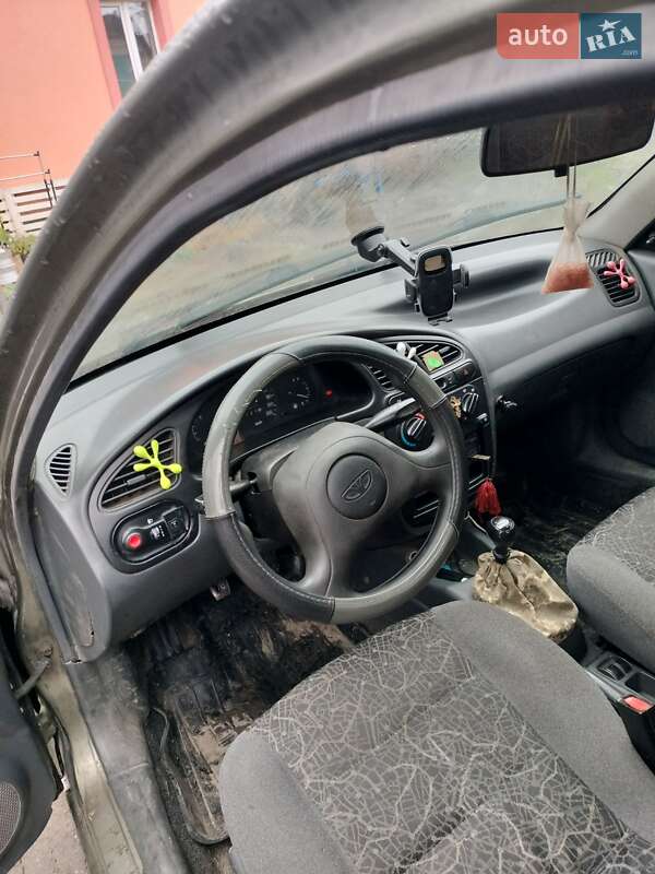 Седан Daewoo Lanos 2006 в Киеве