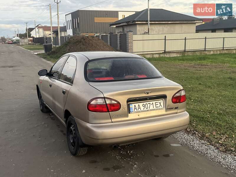 Седан Daewoo Lanos 2008 в Киеве