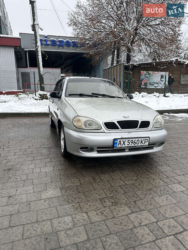 Седан Daewoo Lanos 2005 в Львове