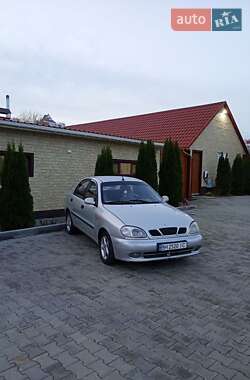 Седан Daewoo Lanos 2003 в Южном