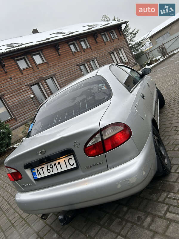 Седан Daewoo Lanos 2004 в Ивано-Франковске