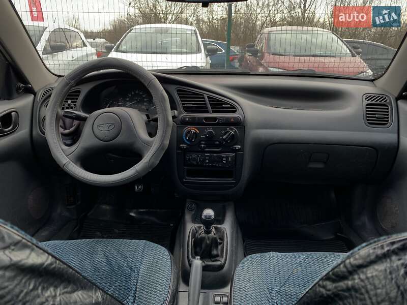 Седан Daewoo Lanos 1998 в Бердичеве