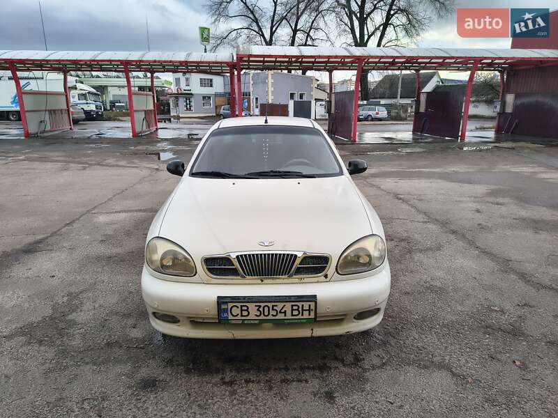 Седан Daewoo Lanos 2004 в Чернигове