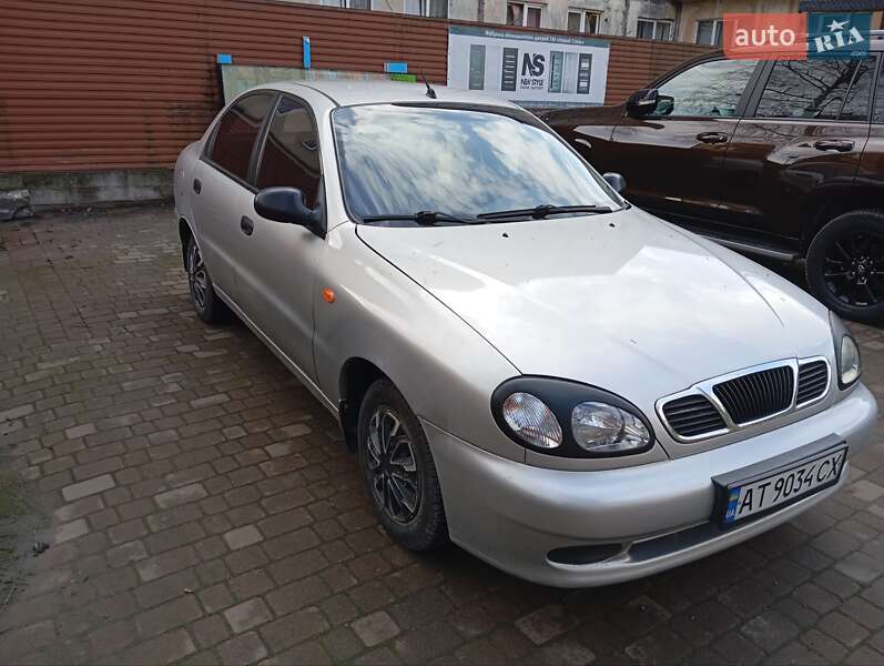 Седан Daewoo Lanos 2005 в Бурштині