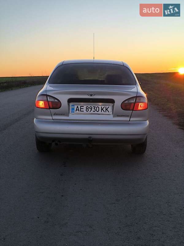 Седан Daewoo Lanos 2003 в Компаніївці