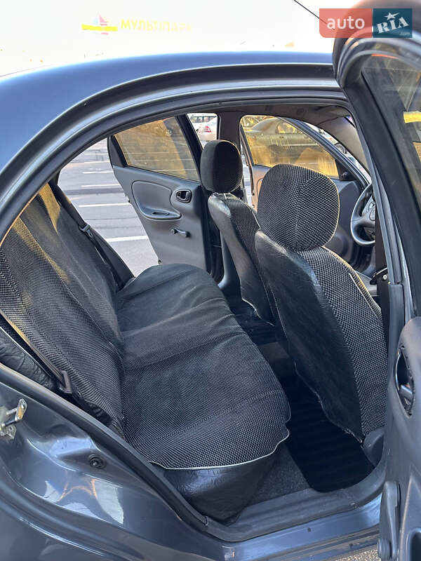 Седан Daewoo Lanos 2008 в Полтаві