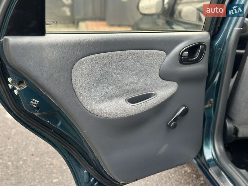 Седан Daewoo Lanos 2006 в Дрогобыче