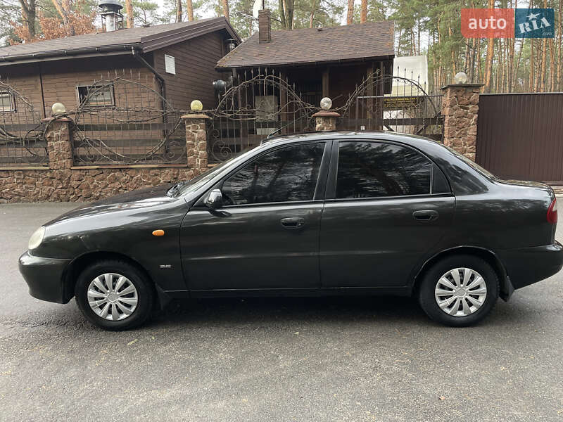 Седан Daewoo Lanos 2006 в Києві