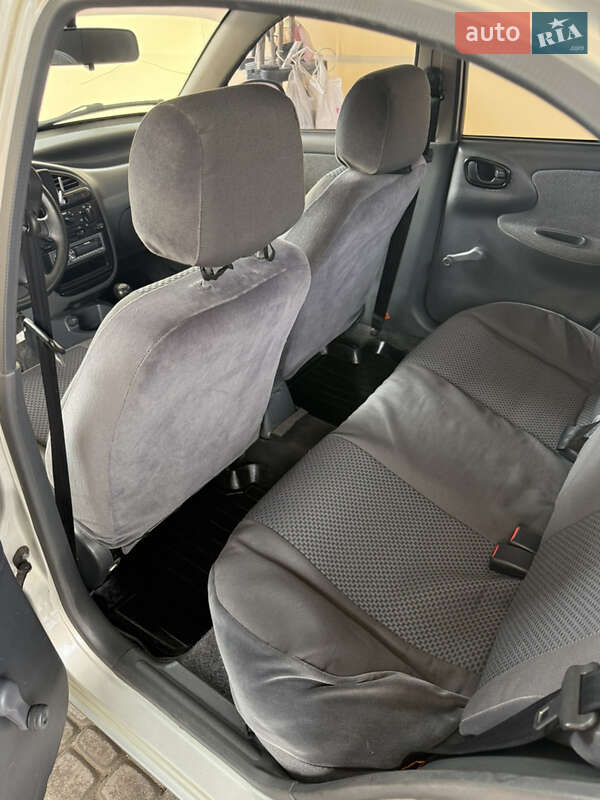 Седан Daewoo Lanos 2007 в Чернігові