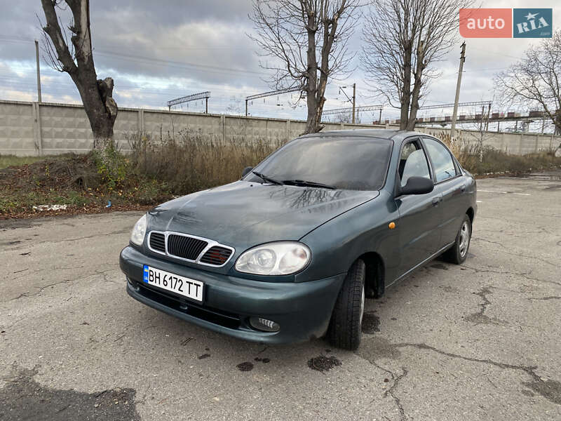 Седан Daewoo Lanos 1998 в Подольске