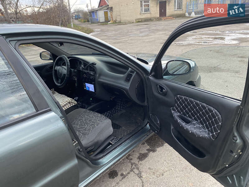 Седан Daewoo Lanos 1998 в Подольске