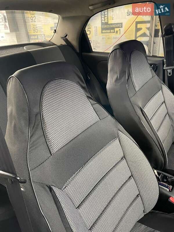 Седан Daewoo Lanos 2006 в Вишневом фото 8 Седан Daewoo Lanos 2006 в Вишневом