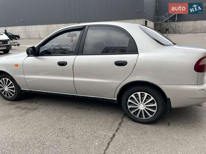 Седан Daewoo Lanos 2006 в Вишневом фото 2 Седан Daewoo Lanos 2006 в Вишневом