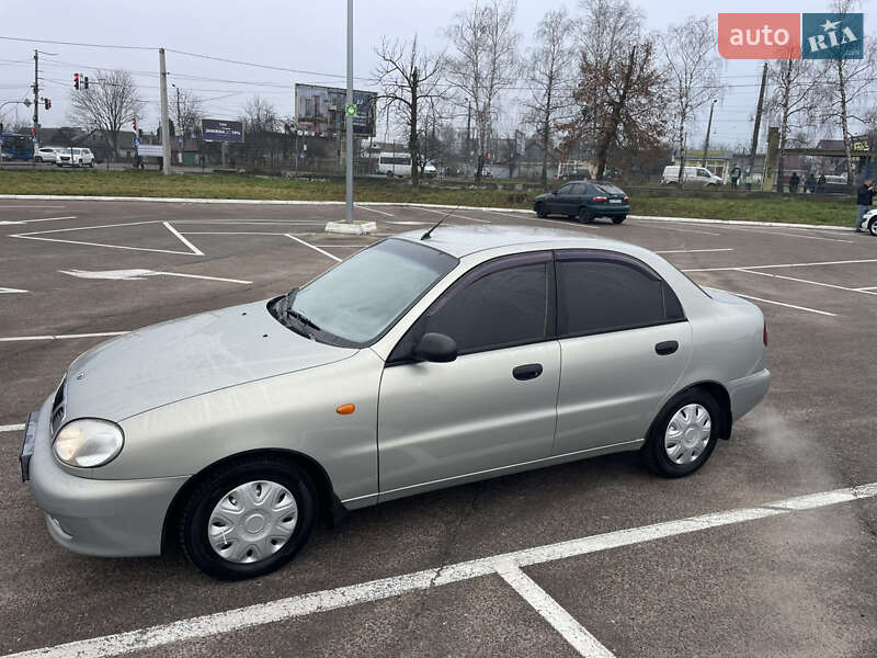 Седан Daewoo Lanos 2008 в Житомирі