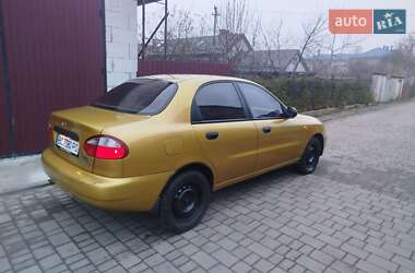 Седан Daewoo Lanos 2002 в Львові