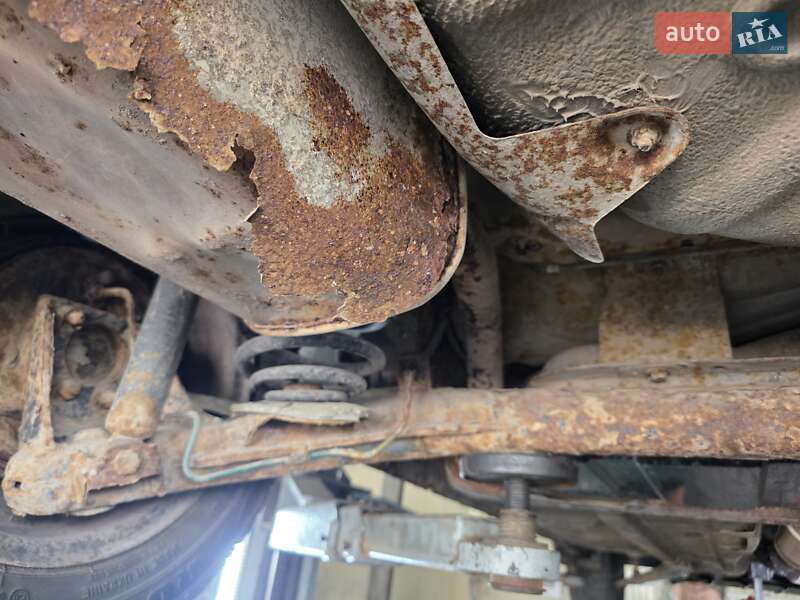 Седан Daewoo Lanos 2003 в Львове