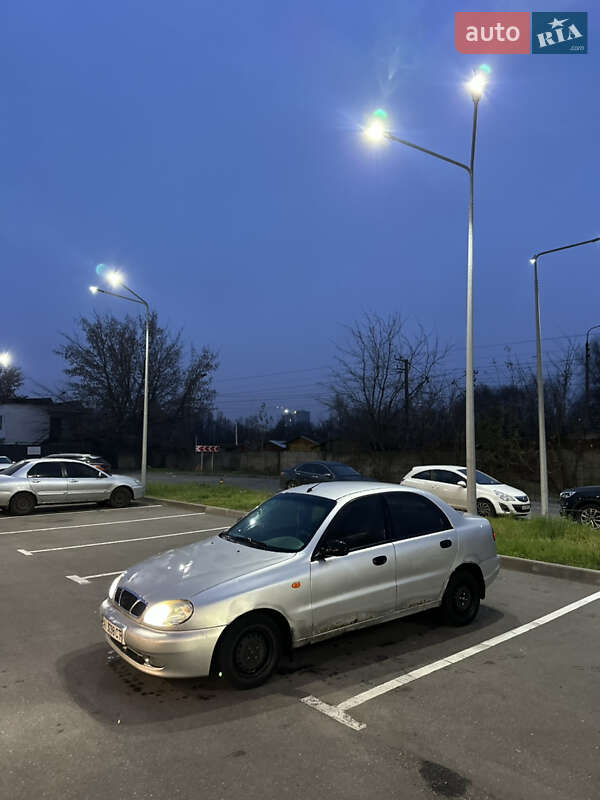 Седан Daewoo Lanos 2008 в Киеве