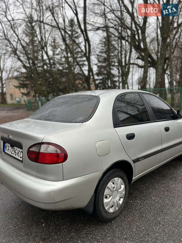 Седан Daewoo Lanos 2005 в Києві