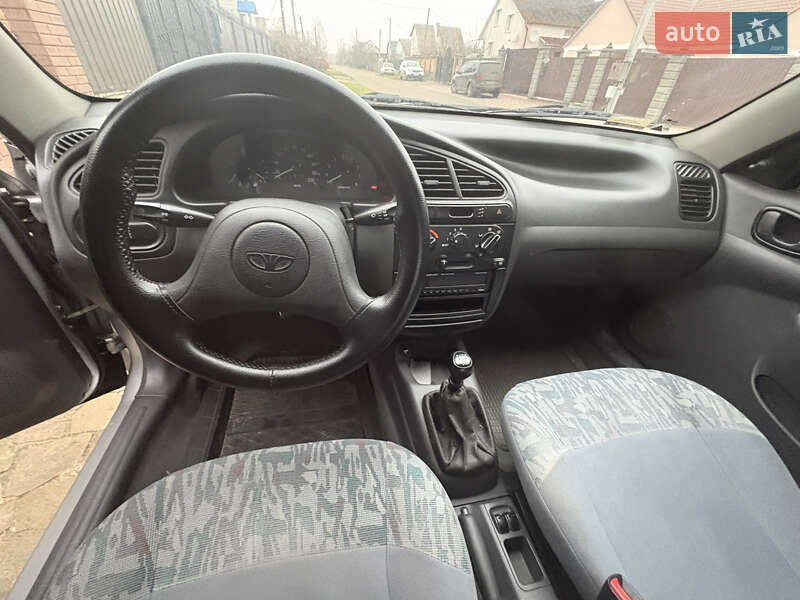 Седан Daewoo Lanos 1998 в Києві