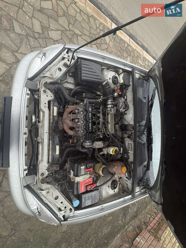 Седан Daewoo Lanos 1998 в Києві