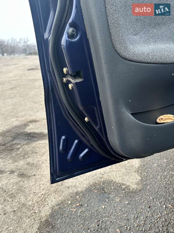 Седан Daewoo Lanos 2005 в Никополе