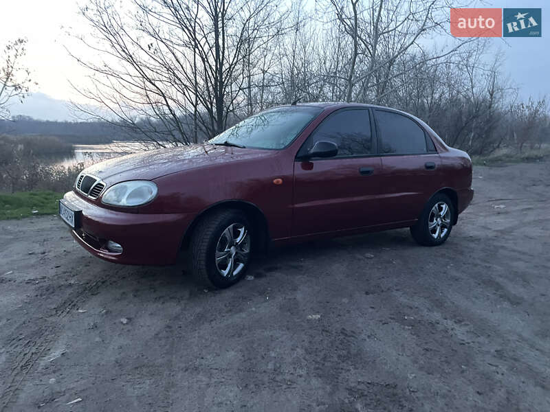 Седан Daewoo Lanos 2006 в Днепре