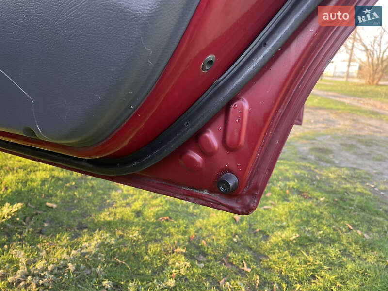 Седан Daewoo Lanos 2006 в Днепре