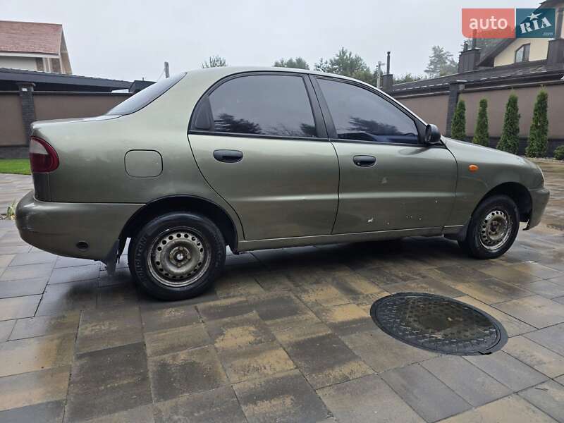 Седан Daewoo Lanos 2002 в Броварах