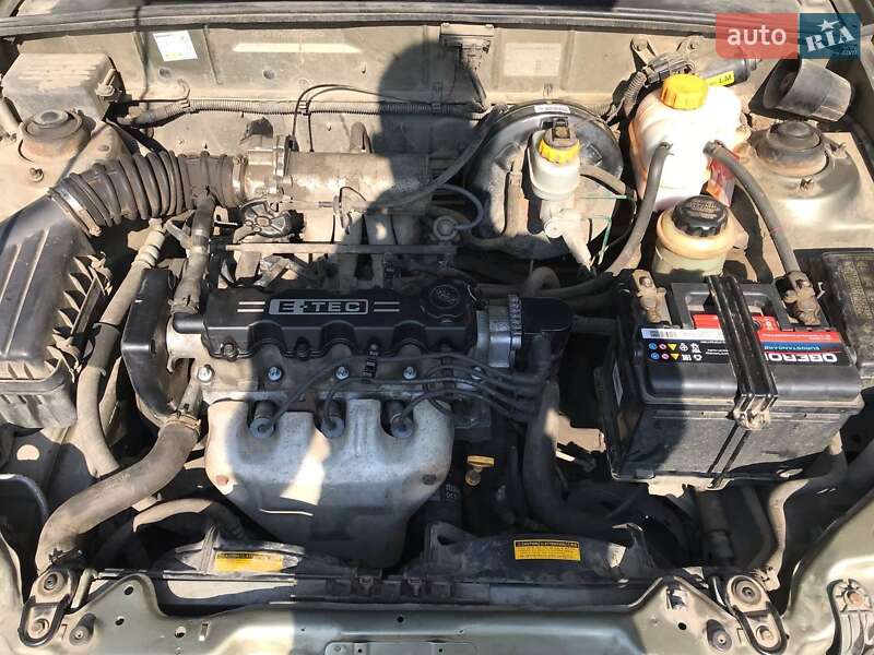 Седан Daewoo Lanos 2005 в Одессе