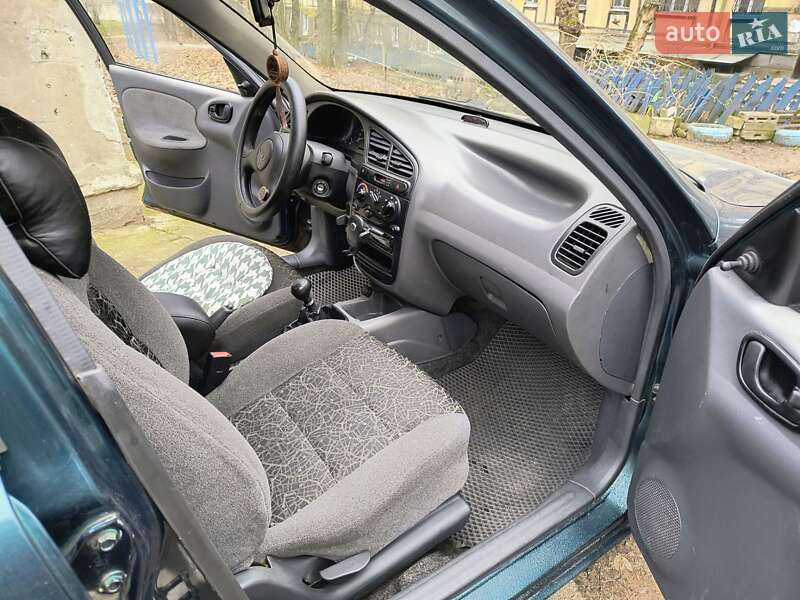 Седан Daewoo Lanos 2007 в Днепре