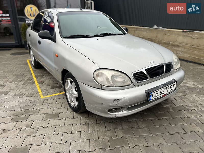 Седан Daewoo Lanos 2003 в Чернівцях